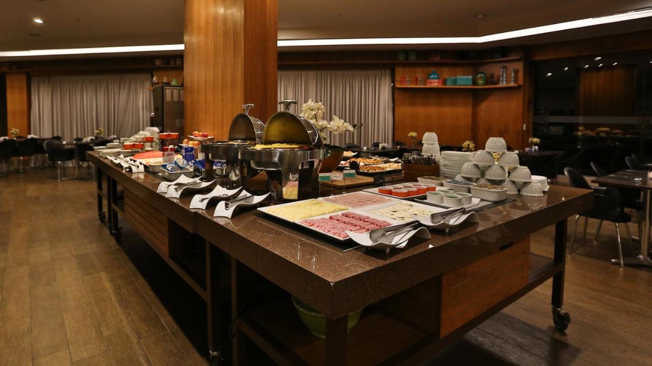 Comfort Hotel Goiânia Extérieur photo