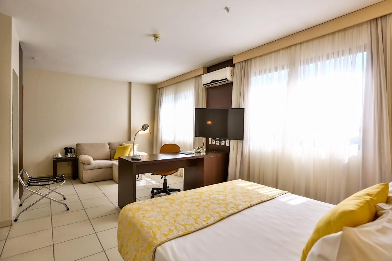 Comfort Hotel Goiânia Extérieur photo