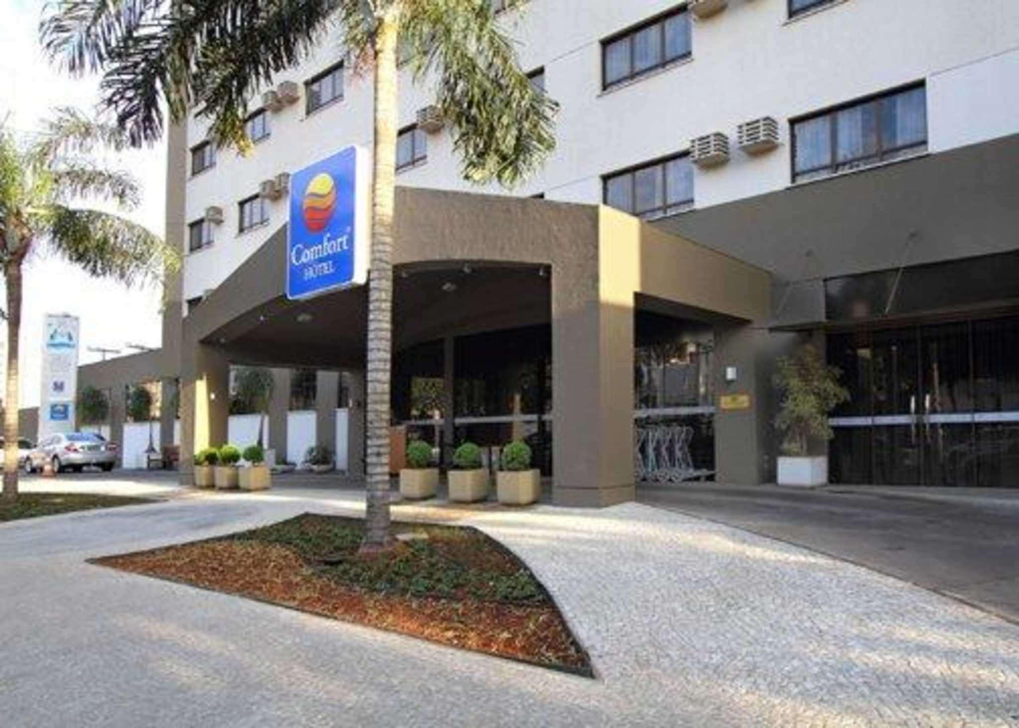 Comfort Hotel Goiânia Extérieur photo